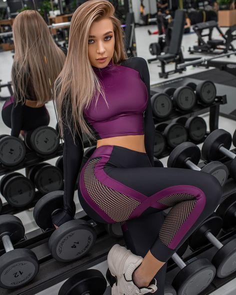 Рашгард BONA FIDE Rashguard Move Up Black and Cherry Skin, M, Black and Cherry Skin